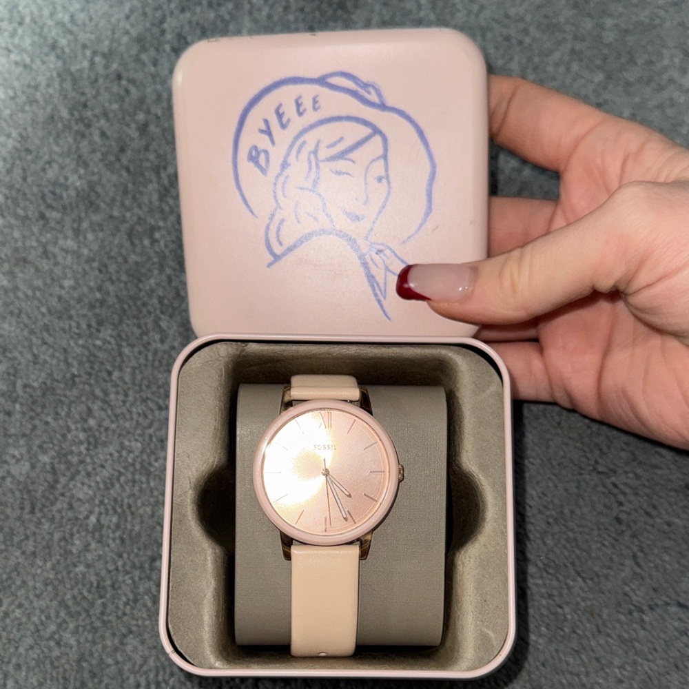 Fossil Women's Blush Pink Watch